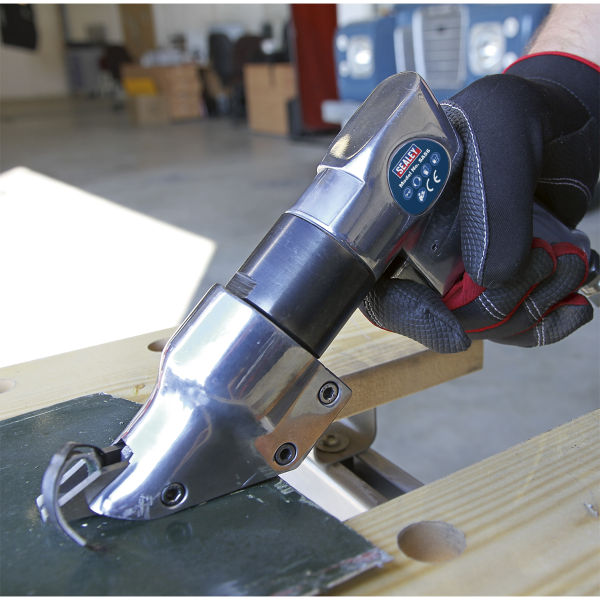 Pistol Type Air Shears SA56