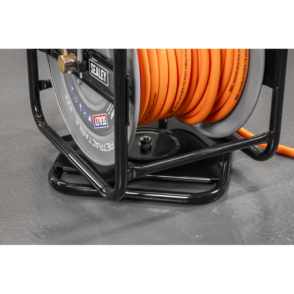 30m Swivel Air Hose Reel 6mm ID SA827