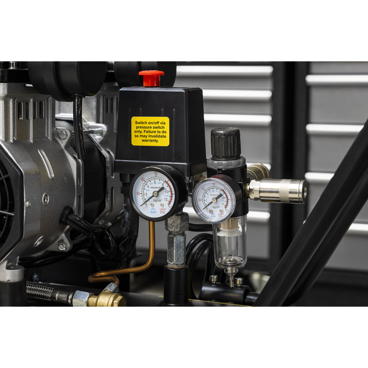 100L Oil Free Low Noise Direct Drive Air Compressor 2 x 2hp SAC10001S
