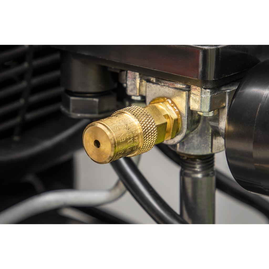 24L Direct Drive Air Compressor 2hp with 4pc Air Accessory Kit SAC2420EPK