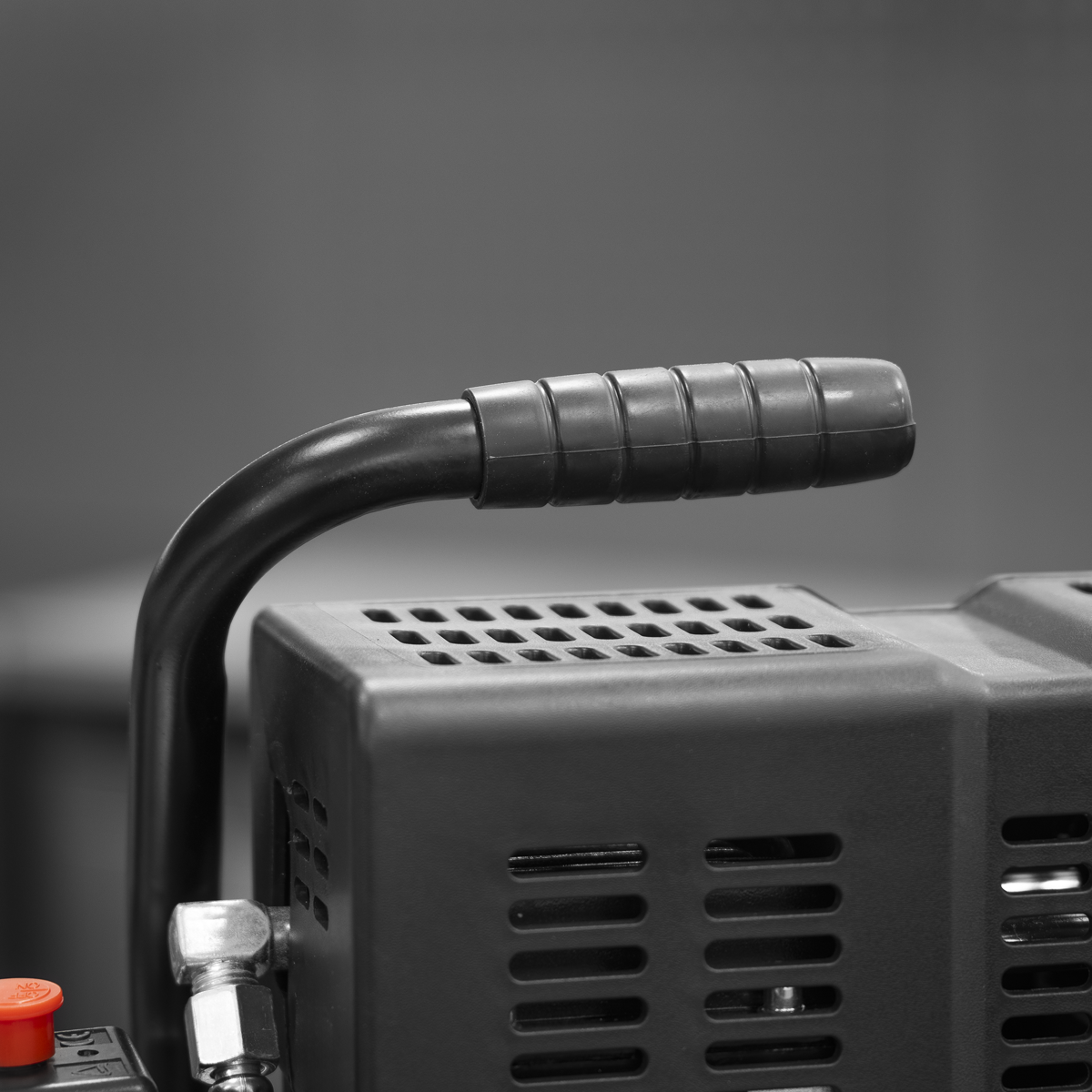 6L Oil Free Low Noise Direct Drive Air Compressor 1hp SAC6000S