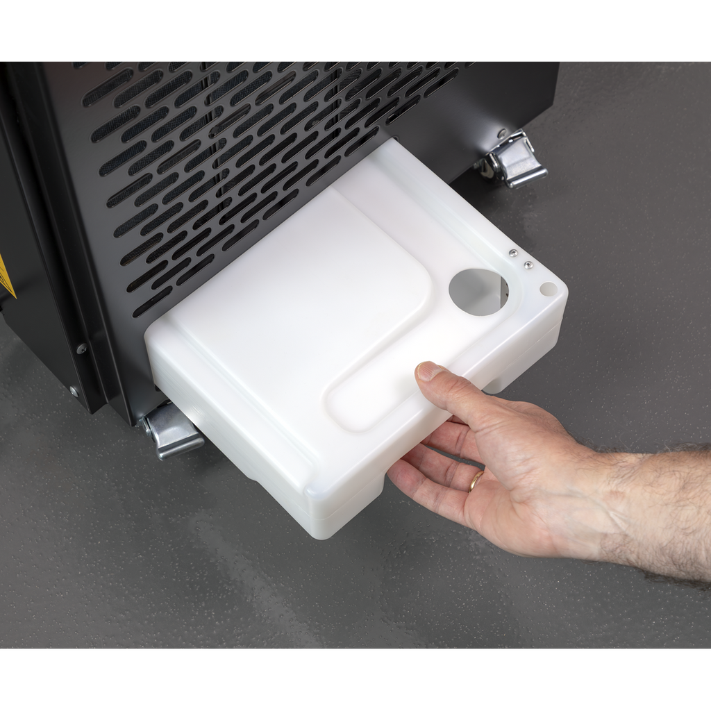 Industrial Spot Cooler Air Conditioner/Air Cooler 6,800Btu/hr (2kW) SAC7001