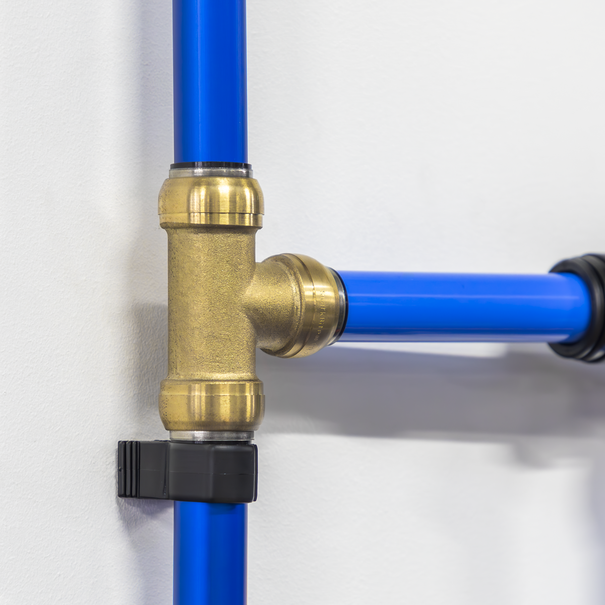 SharkBite® Brass Wingback Elbow 22mm x 3/4"BSP SBA22BWE