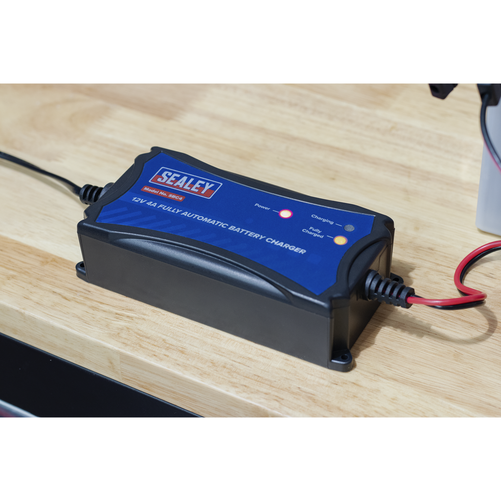 12V Fully Automatic Battery Maintainer/Charger 4A SBC4