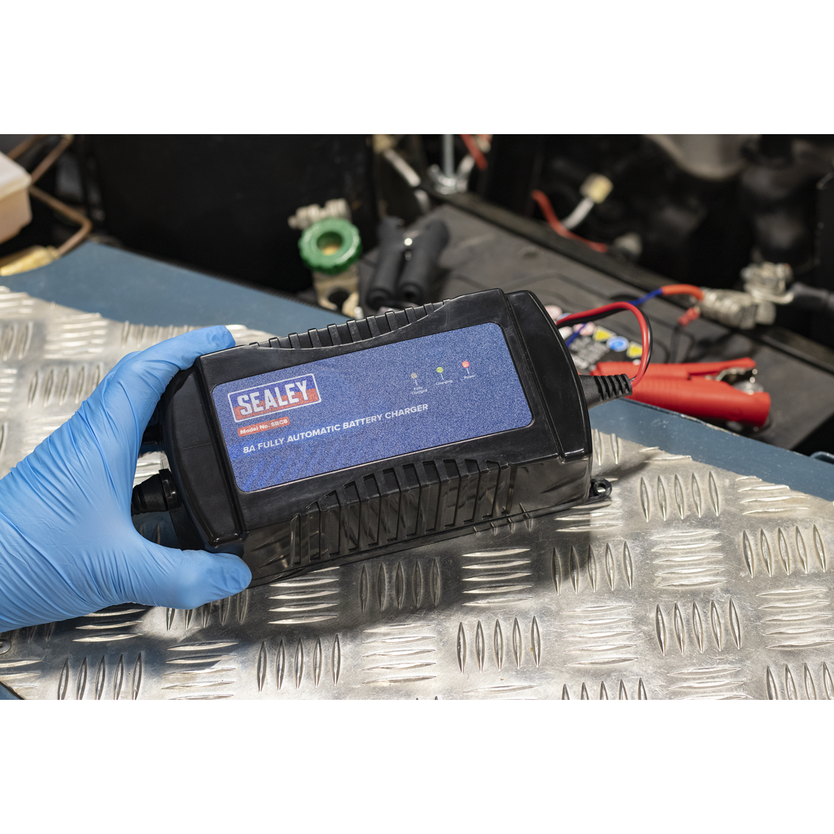 12V Fully Automatic Battery Maintainer/Charger 8A SBC8