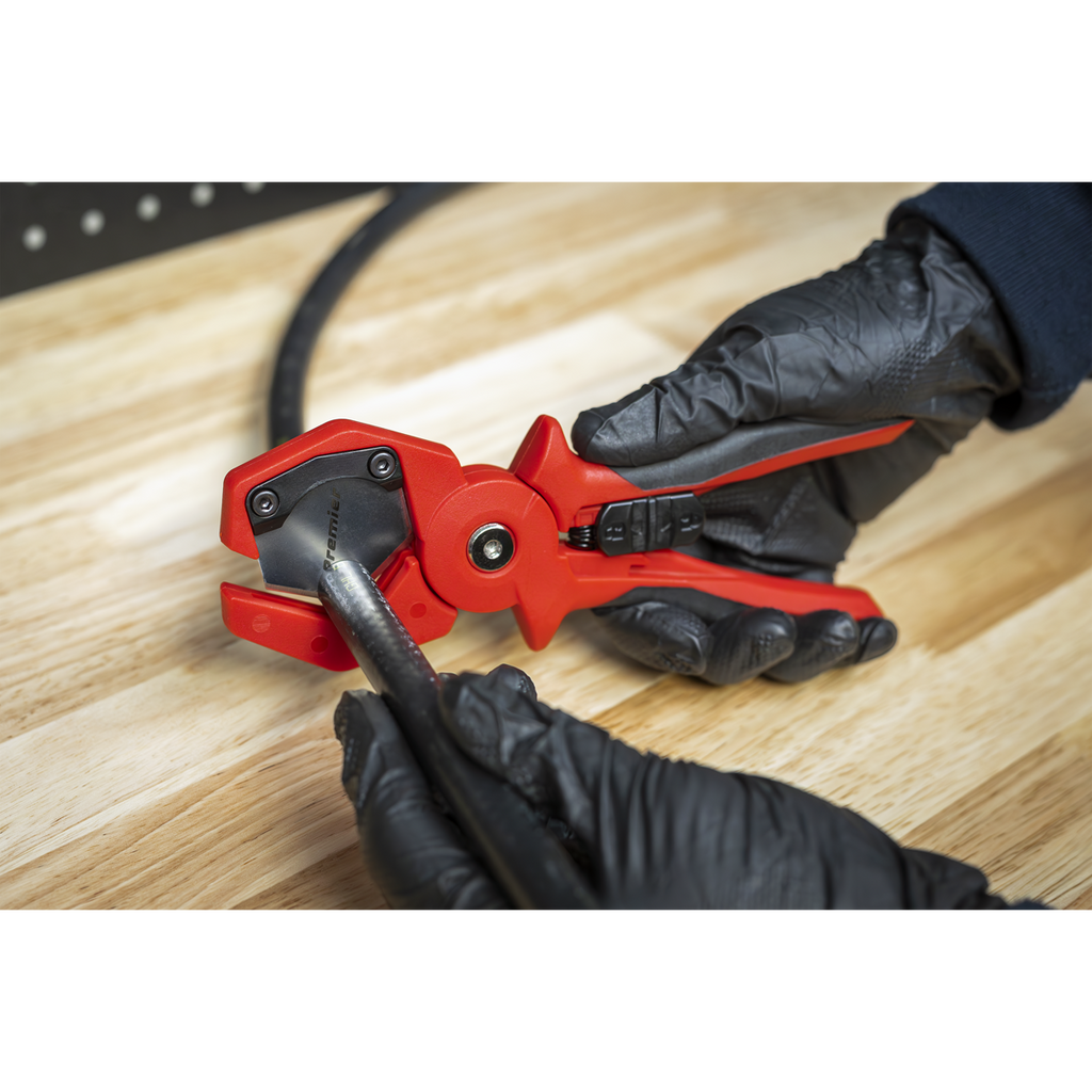 Hose Cutter 3-32mm SC129