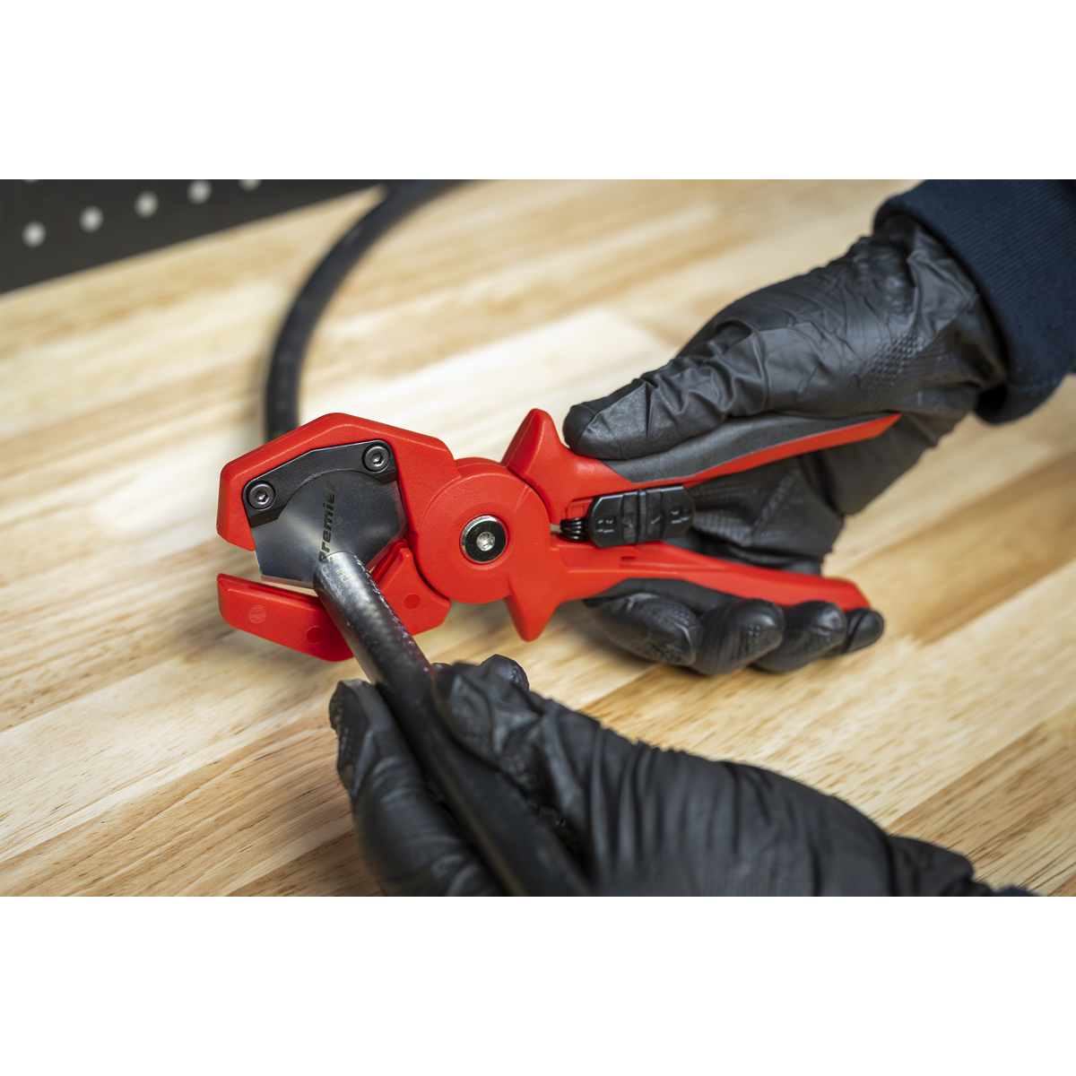 Hose Cutter 3-32mm SC129