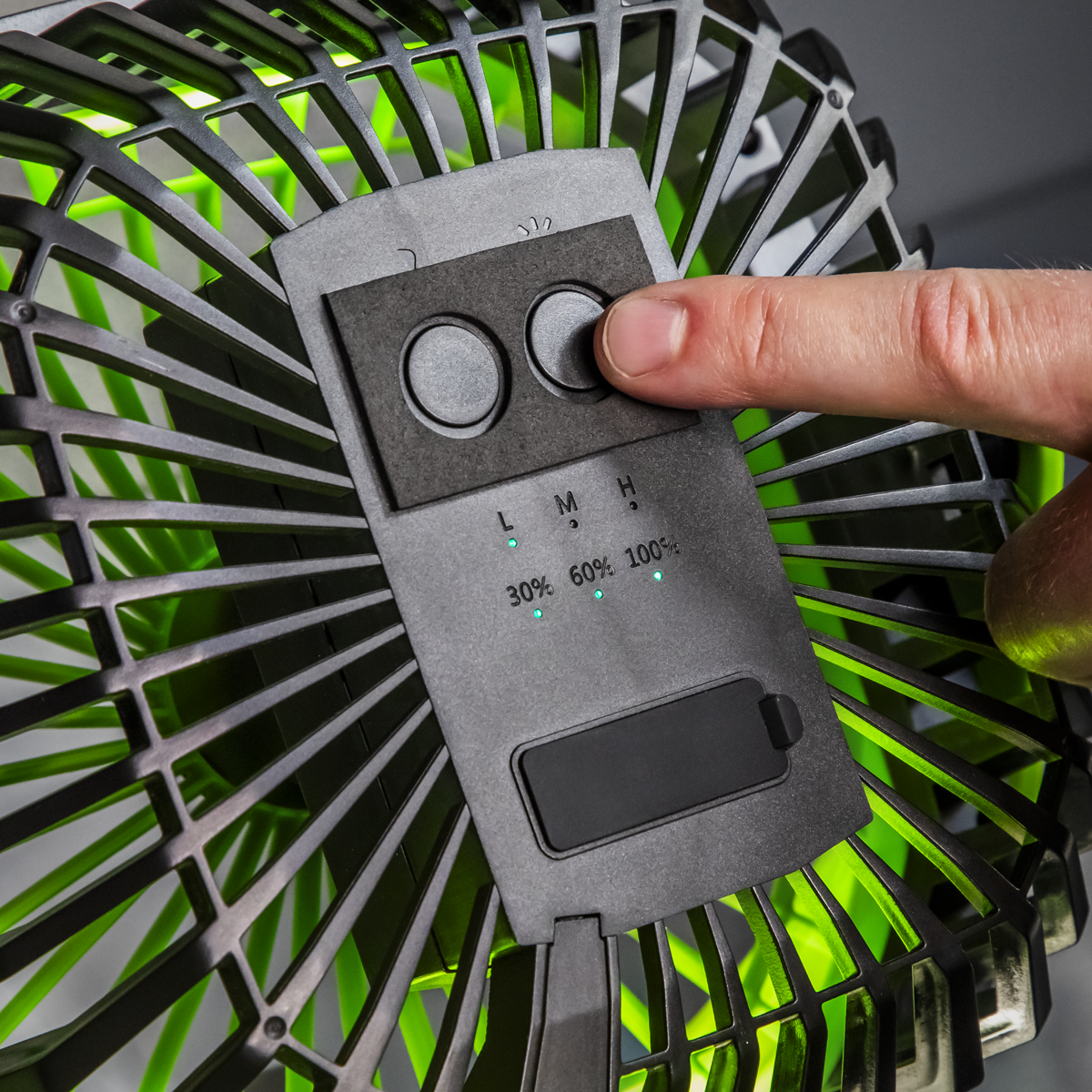 8" Small Portable Clip Fan with Worklight 4-Speed SCF8WL