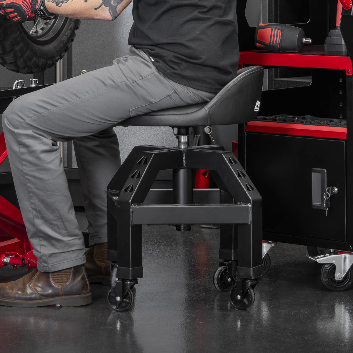 Pneumatic Creeper Stool with Adjustable Height Swivel Seat & Back Rest SCR03B