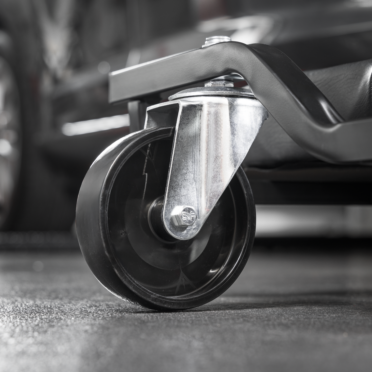 Steel Creeper with 4 Rough Ground Wheels SCR100S