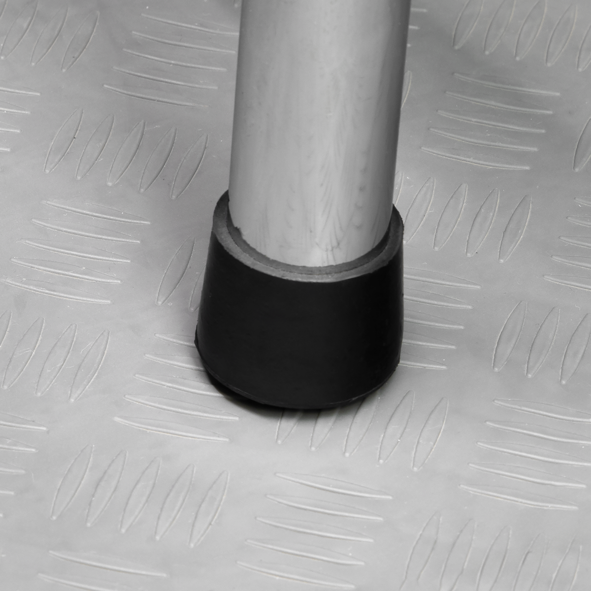 Pneumatic Stool Heavy-Duty Workshop with Adjustable Height Swivel Seat SCR17