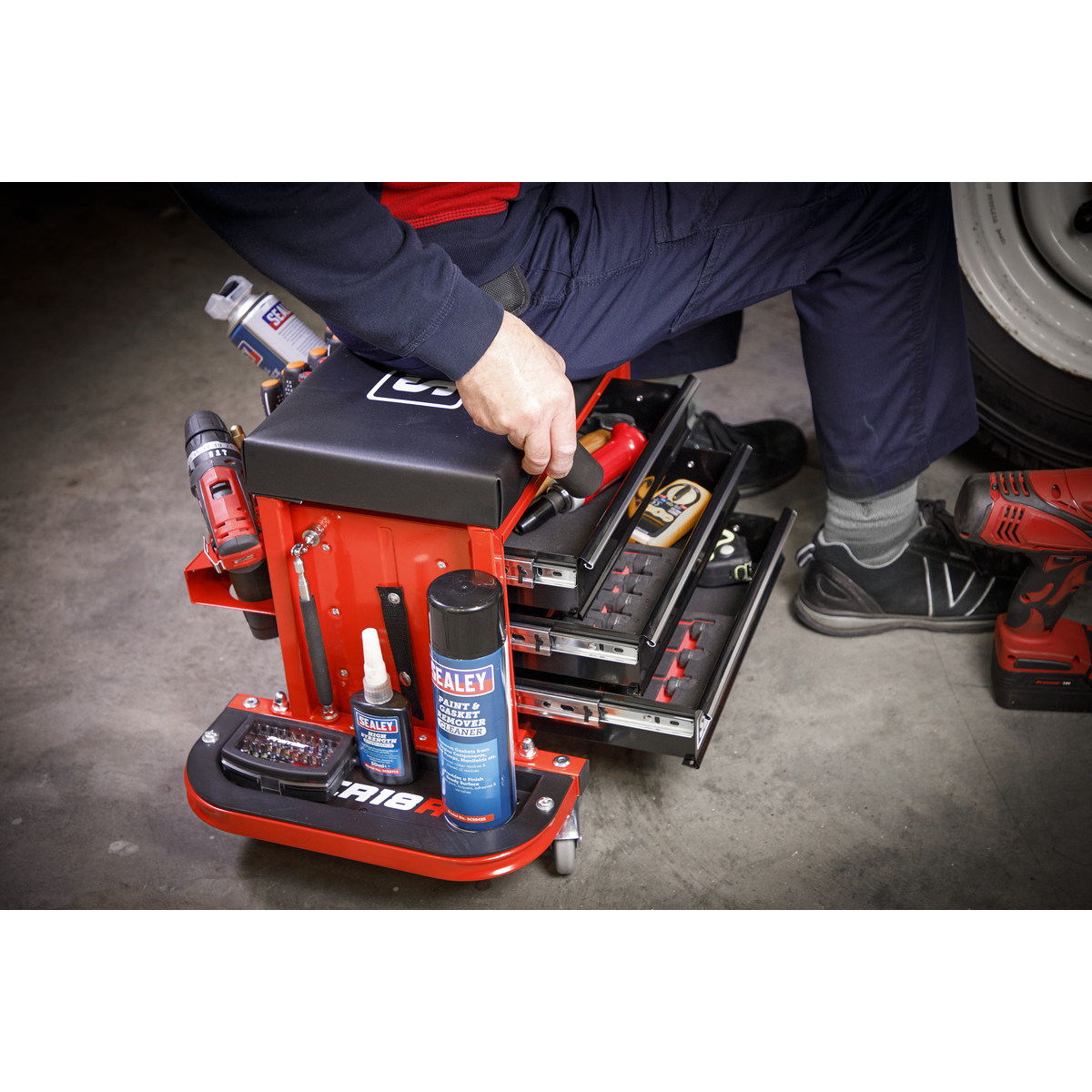 Mechanic's Utility Seat & Toolbox - Red SCR18R