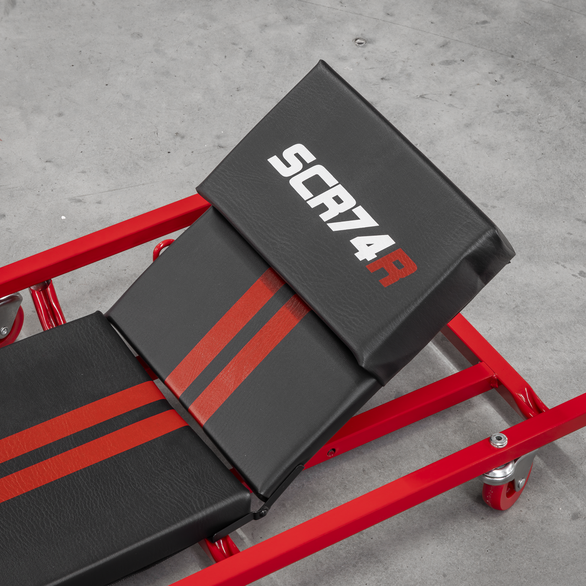 American-Style Deluxe Creeper with Steel Frame, 6 Wheels & Adjustable Headrest 40" SCR74