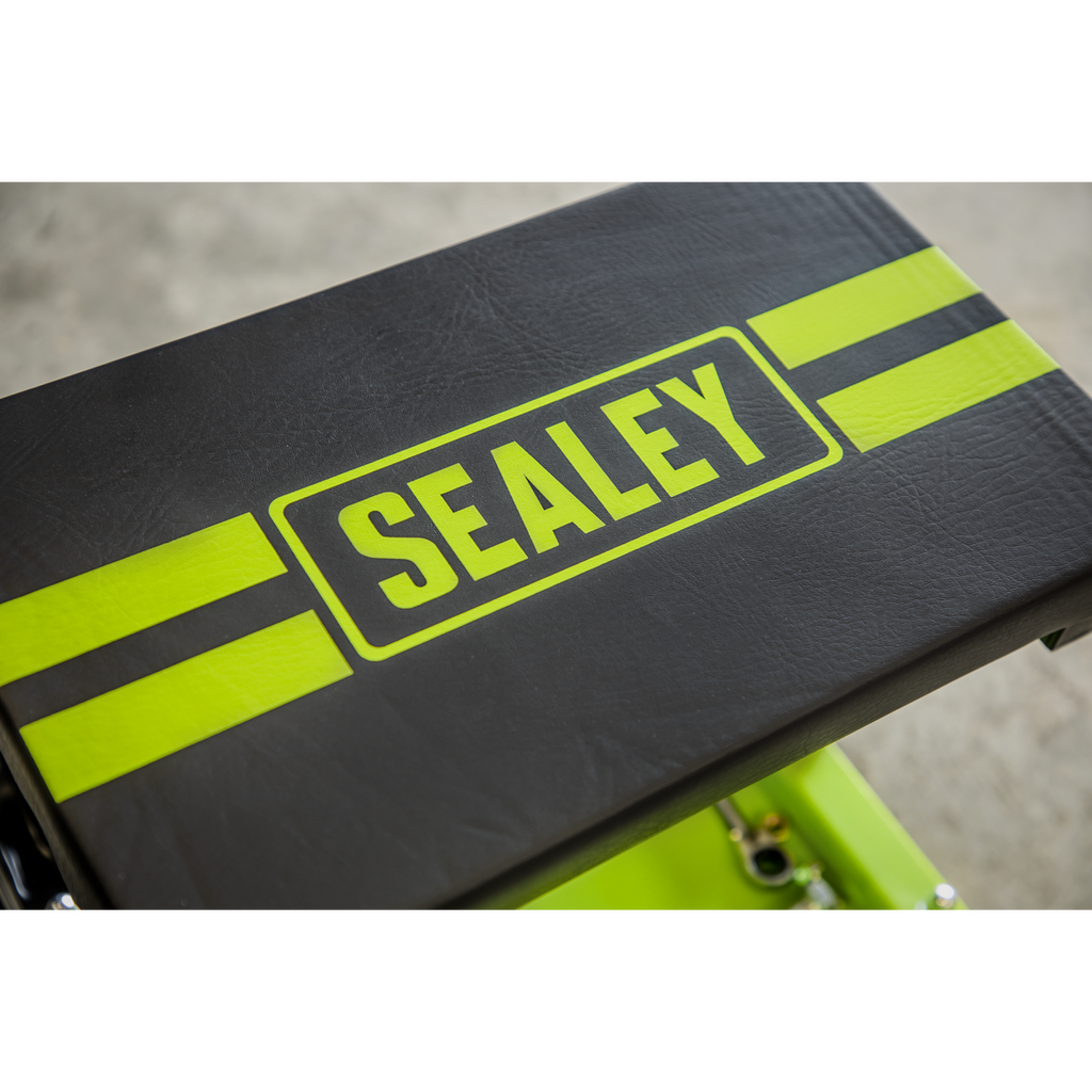 Mechanic's Utility Seat - Green SCR9HV