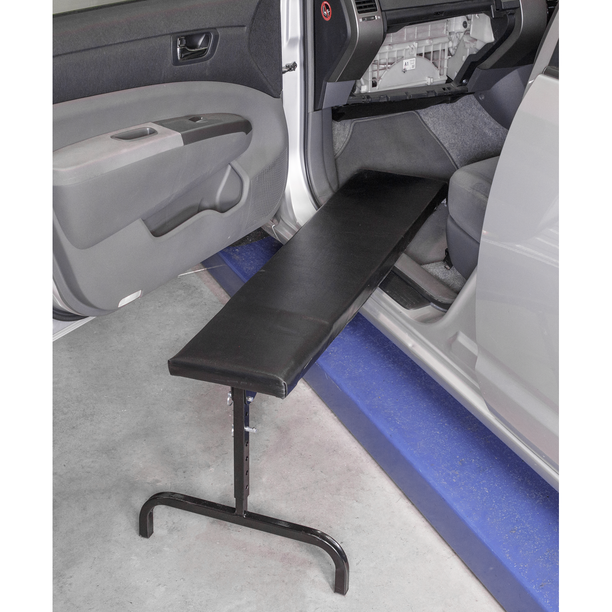 Under Dash Creeper Board SCRBB