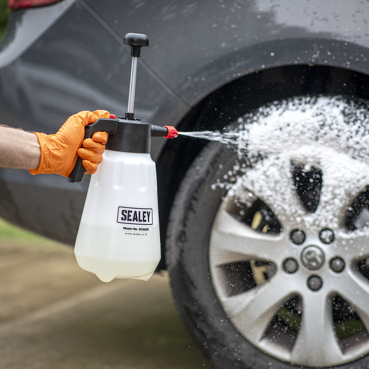 Snow Foaming/Detailing/Maintenance Pressure Sprayer 2L SCSG09