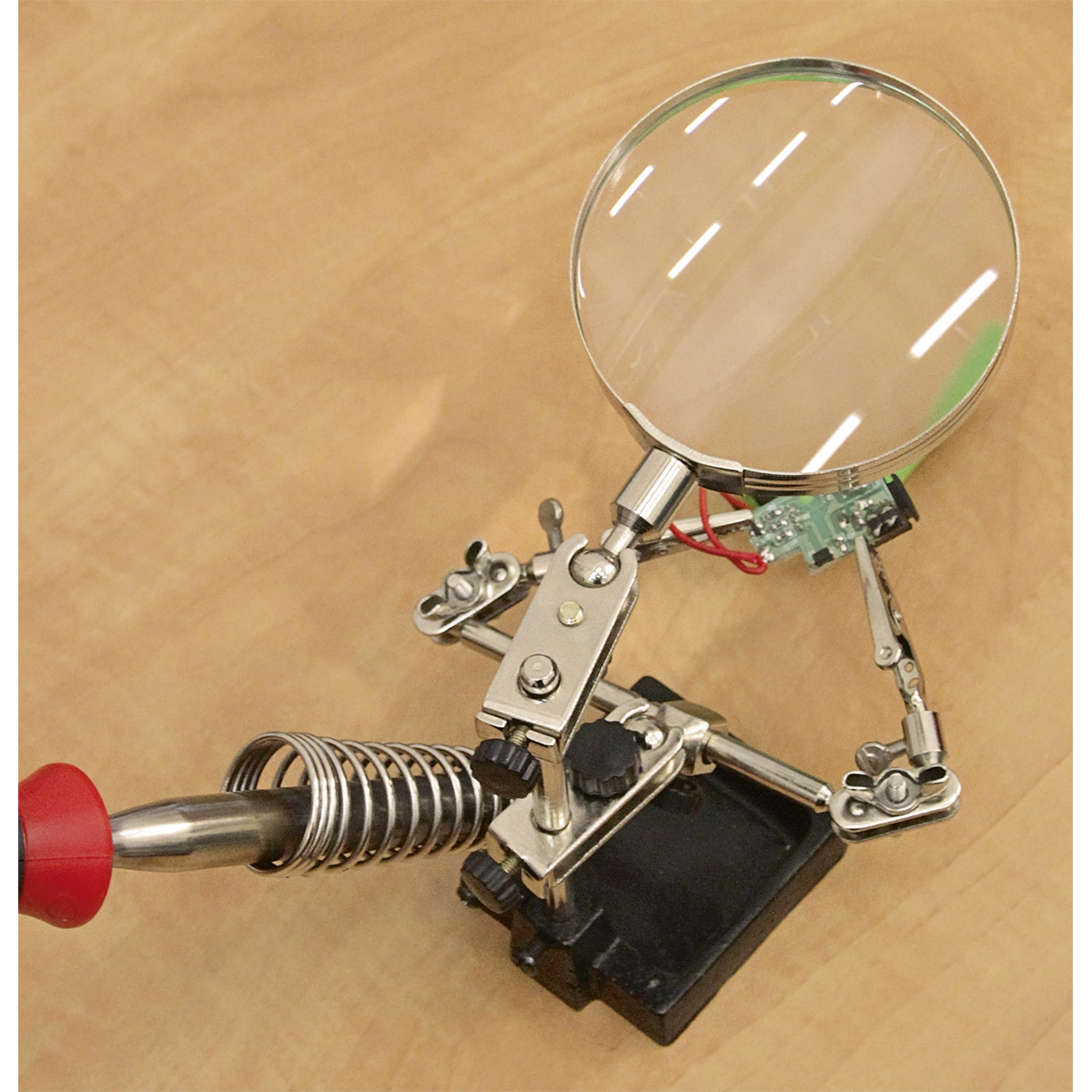 Mini Robot Soldering Stand with Magnifier & Iron Holder SD150H