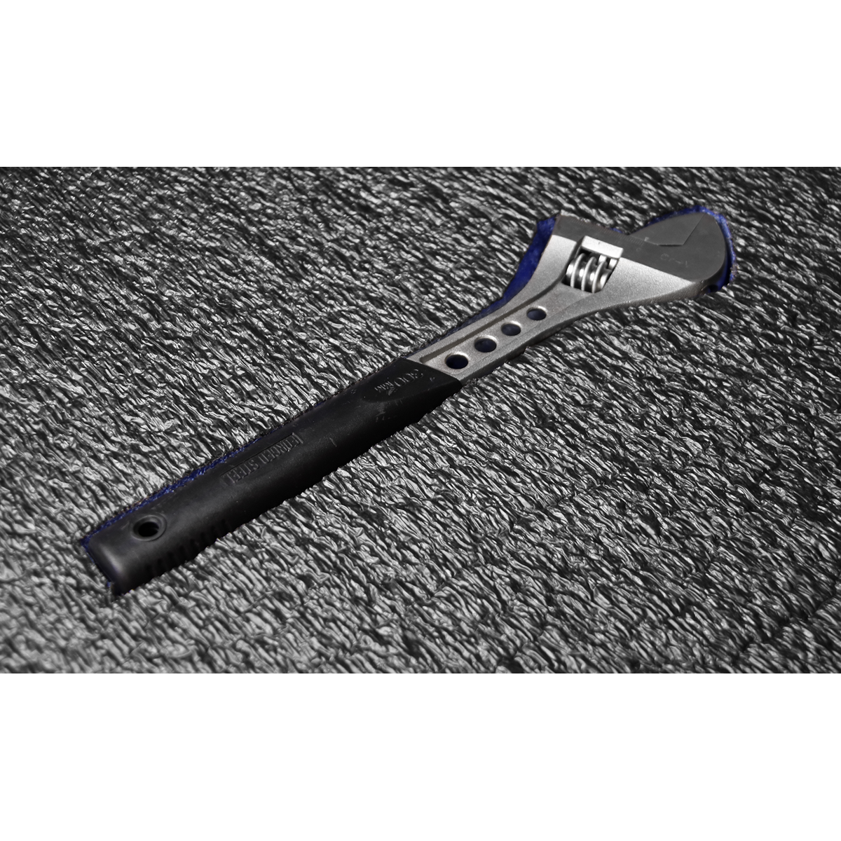 Easy Peel Shadow Foam® 1200 x 550 x 30mm - Blue/Black SF30B