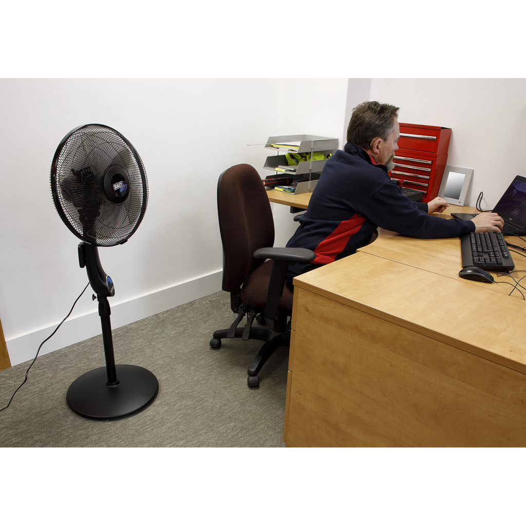 16" Quiet High Performance Oscillating Pedestal Fan 230V SFF16Q