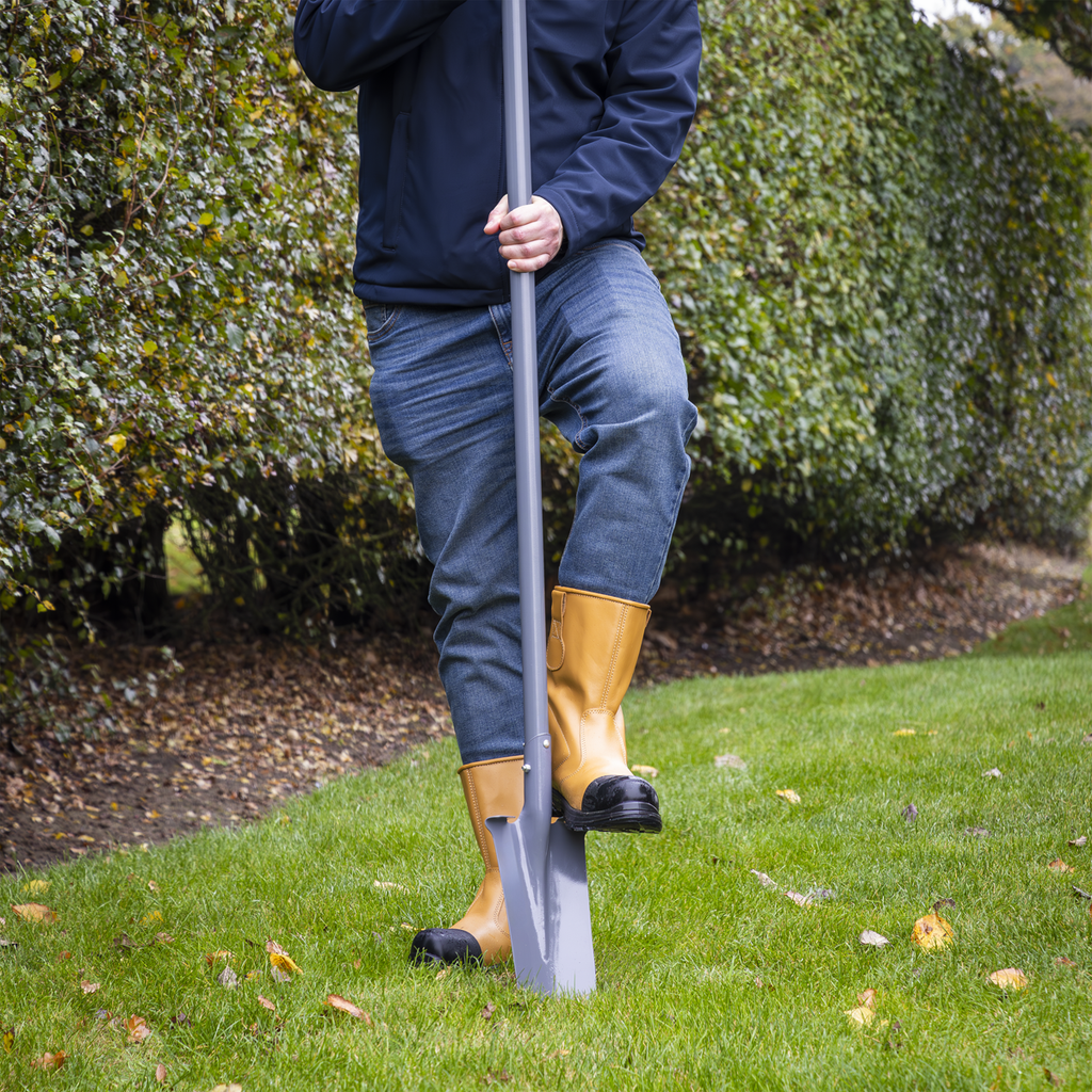 Fencing Spade with 1200mm Long Handle SFS01