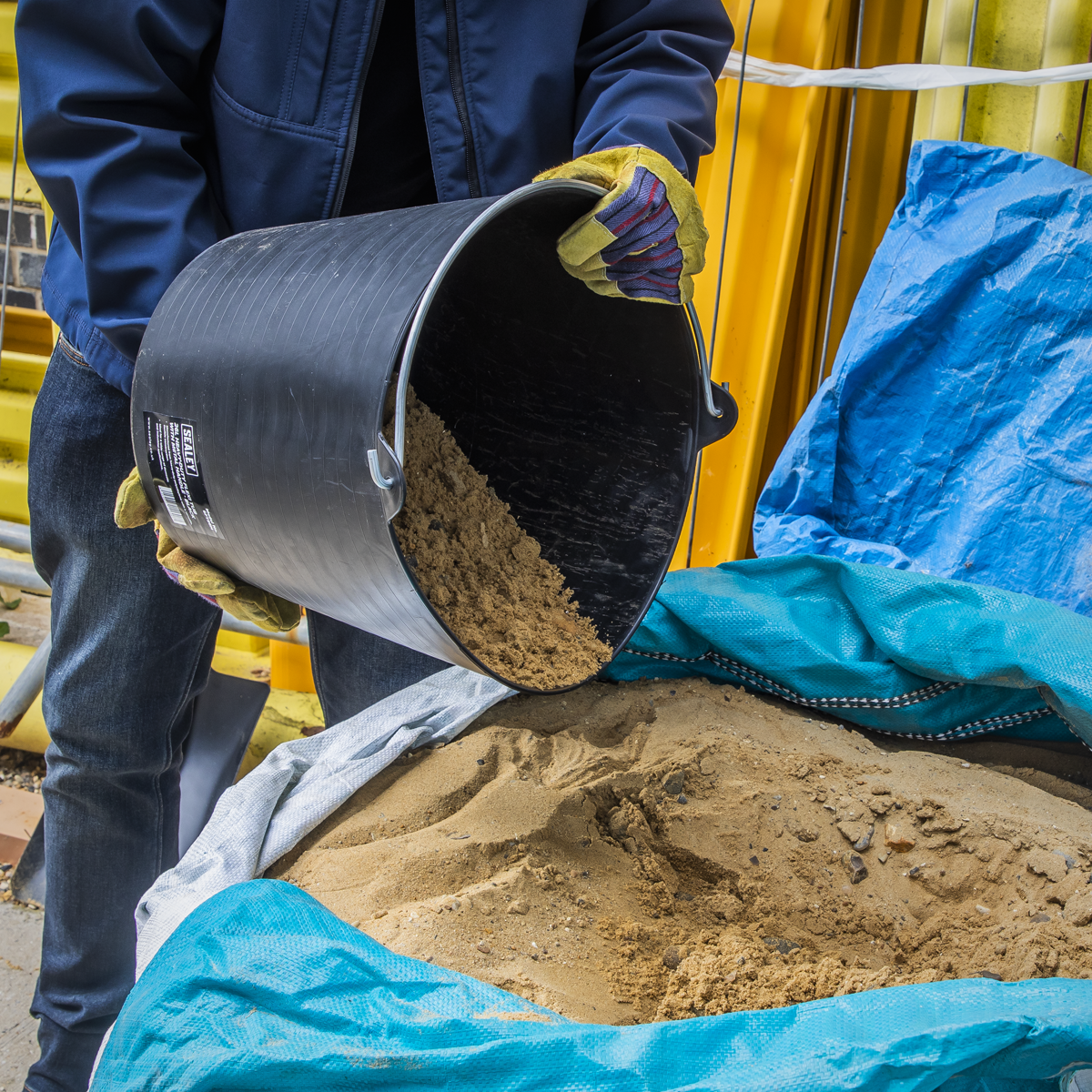 Easy Peel Shadow Foam® 1200 x 550 x 30mm, Red/Black - Pack of 3 SFPK30R