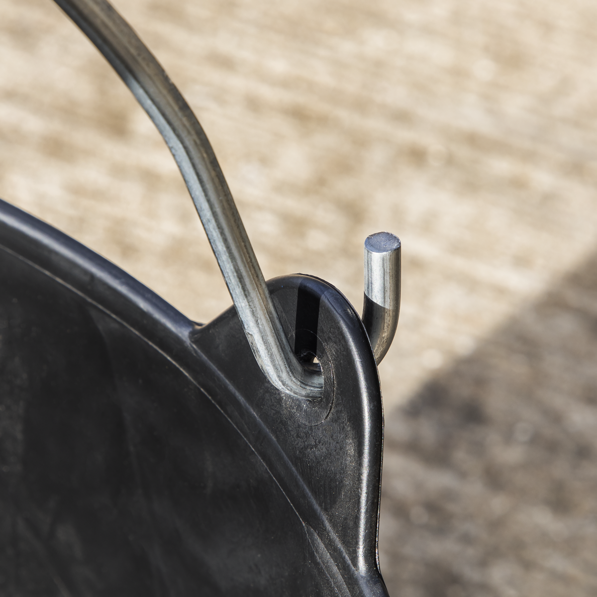 Easy Peel Shadow Foam® 1200 x 550 x 30mm, Red/Black - Pack of 3 SFPK30R