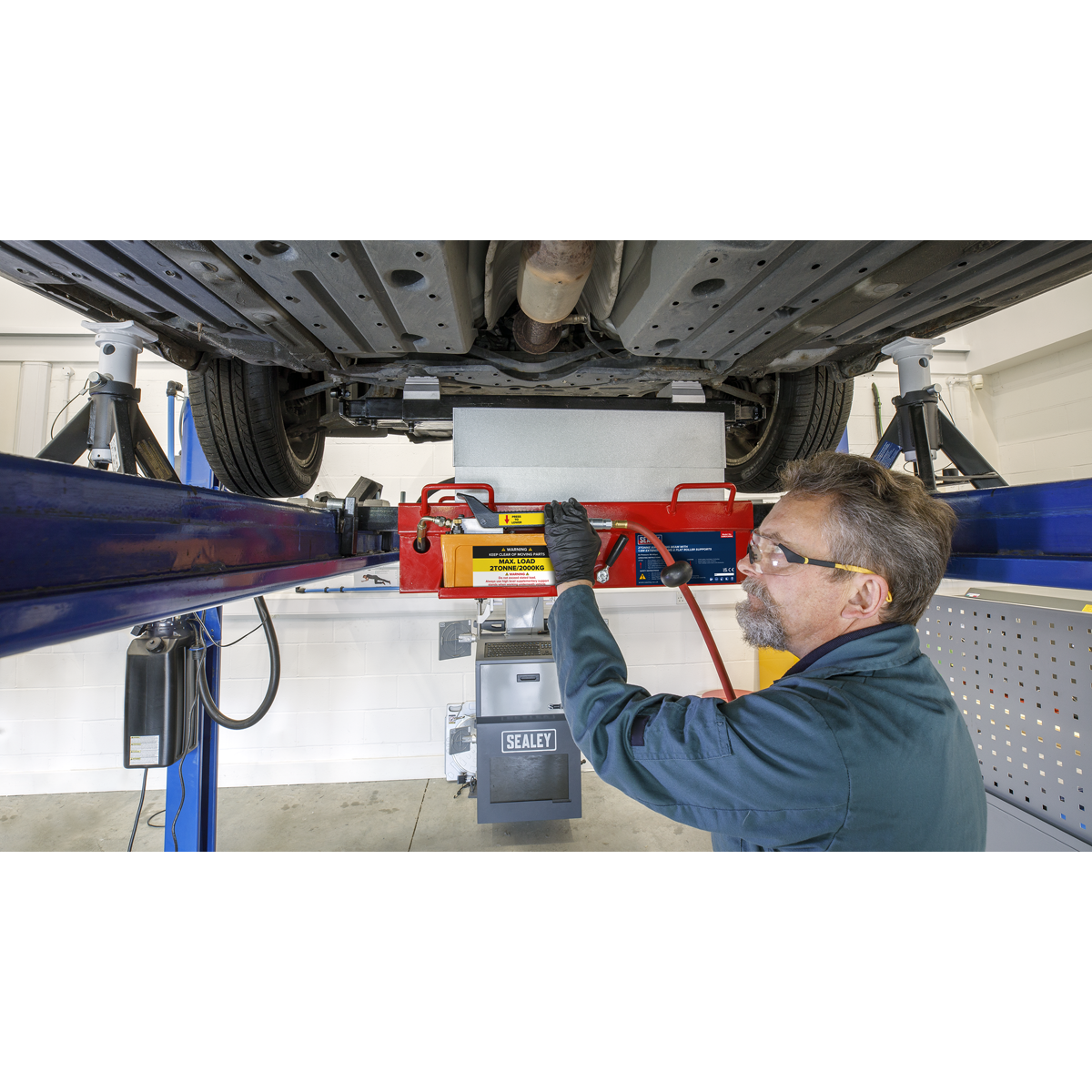 Air Jacking Beam 2 Tonne with Arm Extenders & Flat Roller Supports SJBEX200A