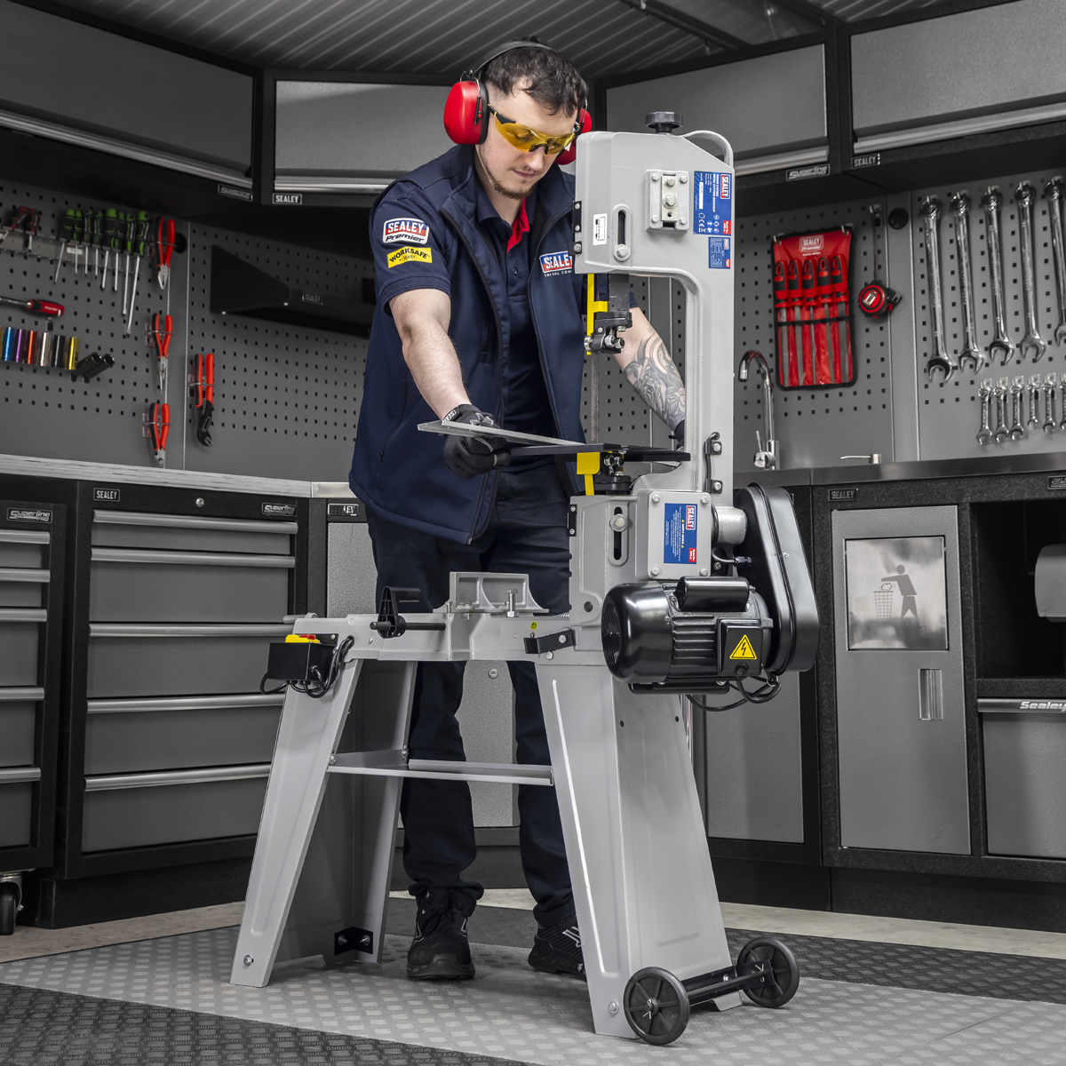 Metal Cutting Bandsaw 3-Speed 150mm 375W/230V SM5