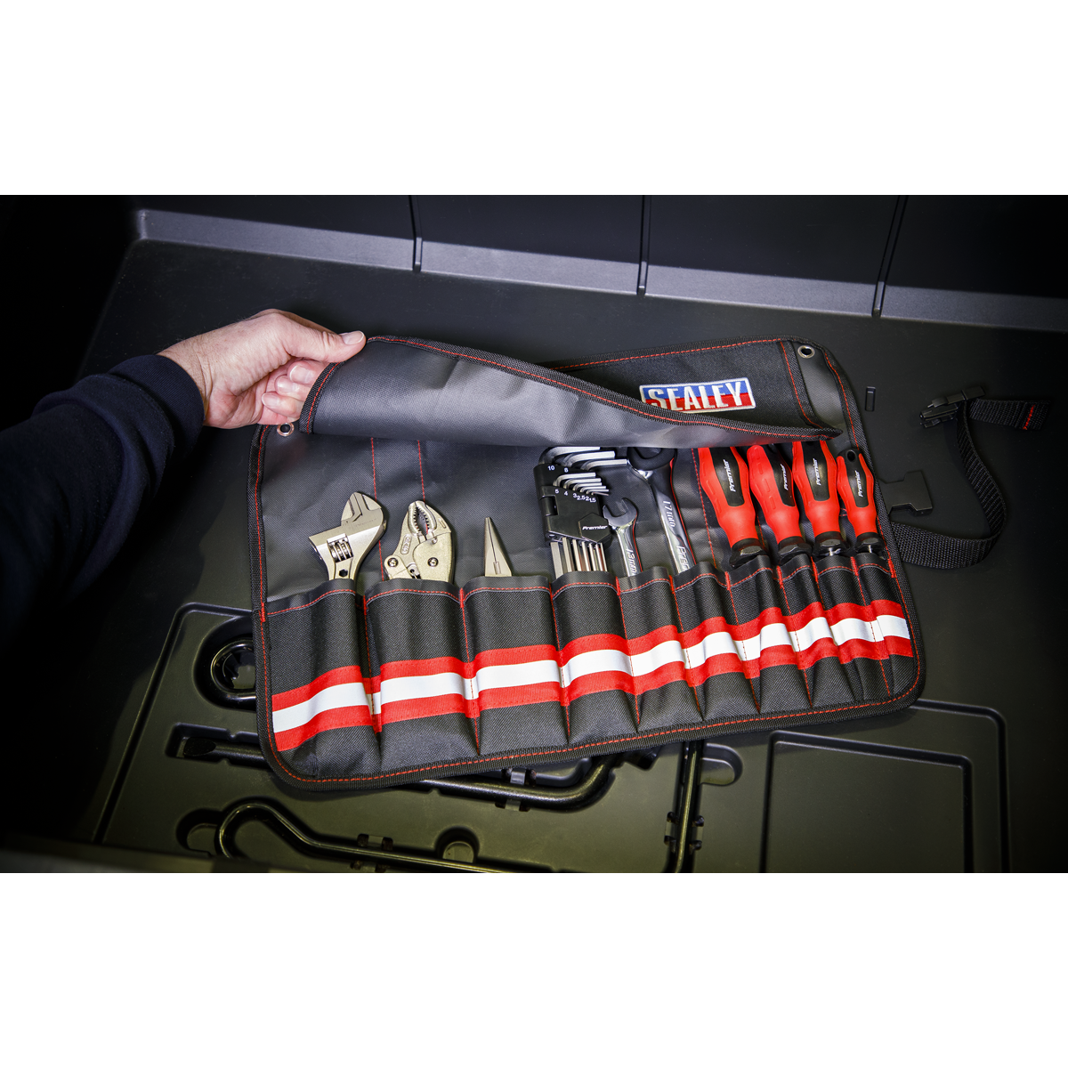 Tool Roll 10-Pocket SMC45