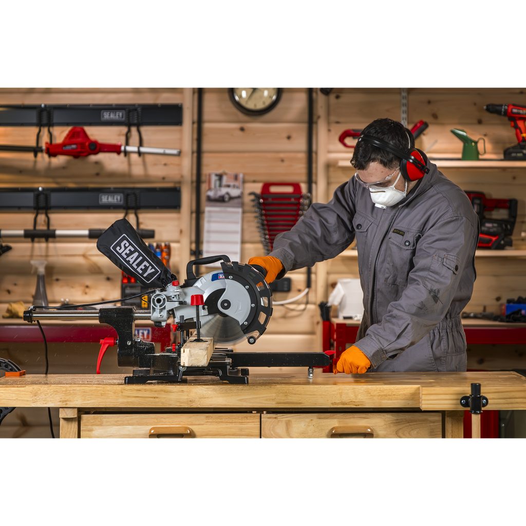 Sliding Compound Mitre Saw 216mm SMS216