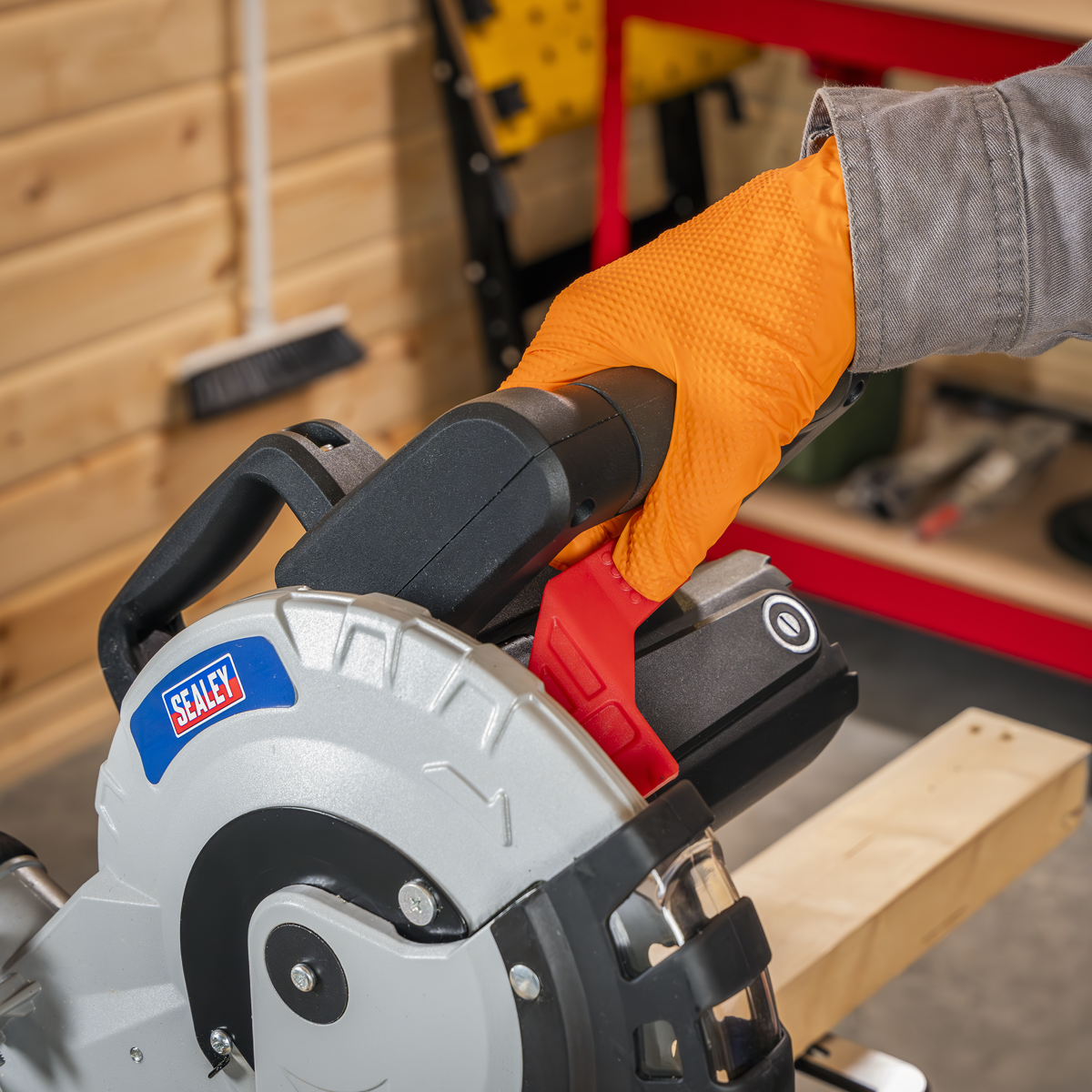 Sliding Compound Mitre Saw 216mm SMS216