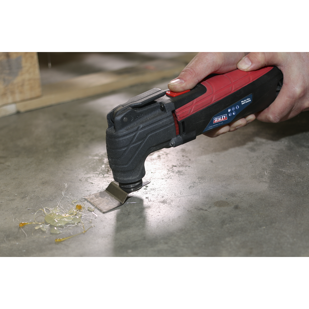 Quick Change Oscillating Multi-Tool 300W/230V SMT300Q