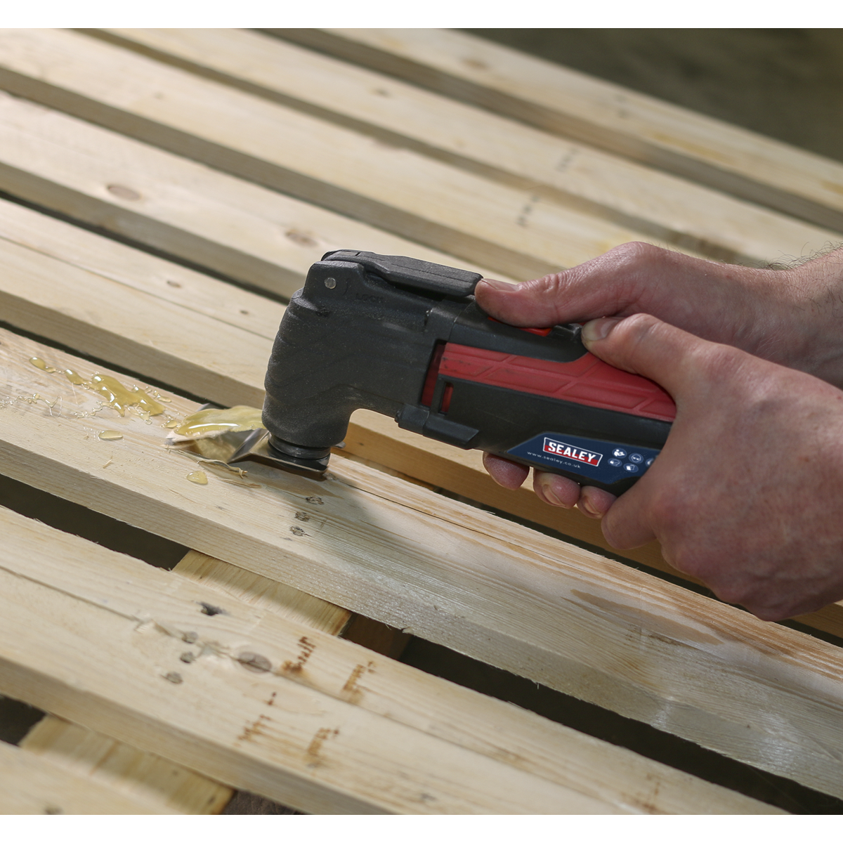 Quick Change Oscillating Multi-Tool 300W/230V SMT300Q