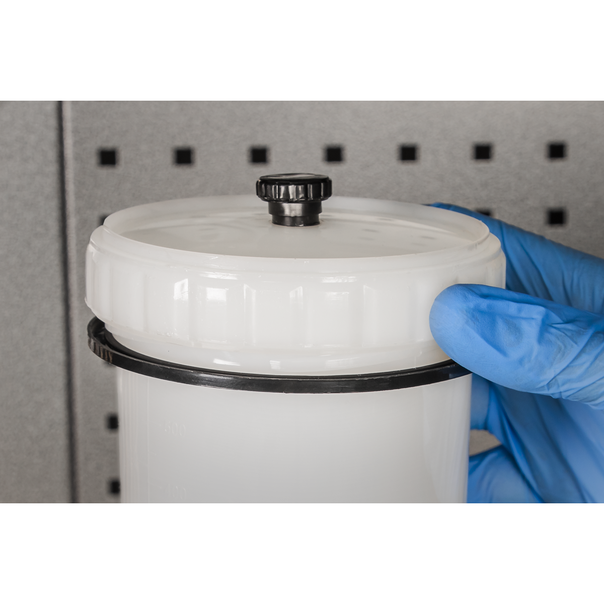 Professional SP Gravity Feed Spray Gun 1.4mm Set-Up SP01