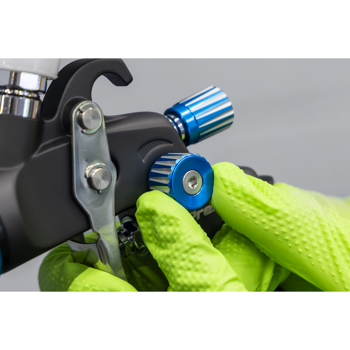 Professional SP Gravity Feed Spray Gun 1.4mm Set-Up SP01