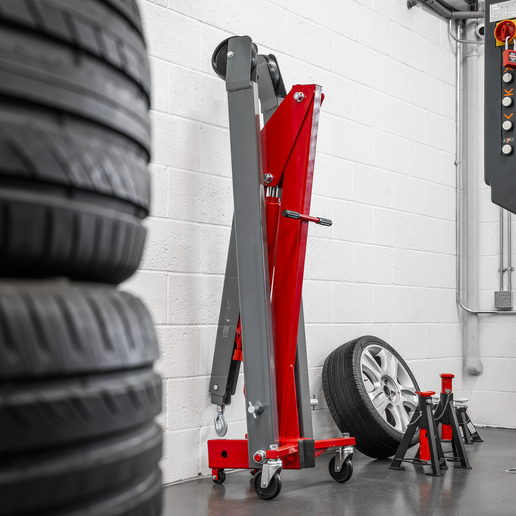 Folding Engine Crane 2 Tonne SPC2000