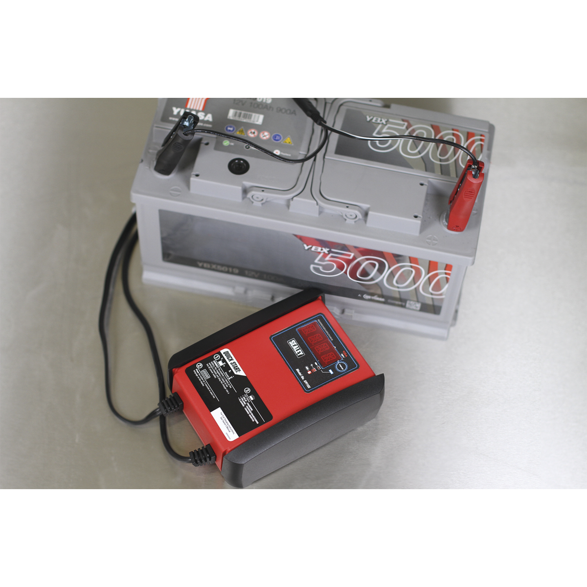 12V Intelligent Speed Charge Battery Charger/Maintainer 10A SPI10S