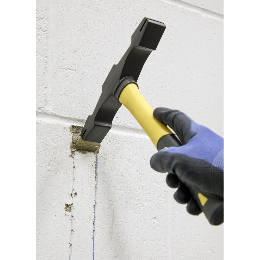 Double Ended Scutch Hammer with Fibreglass Handle SR707