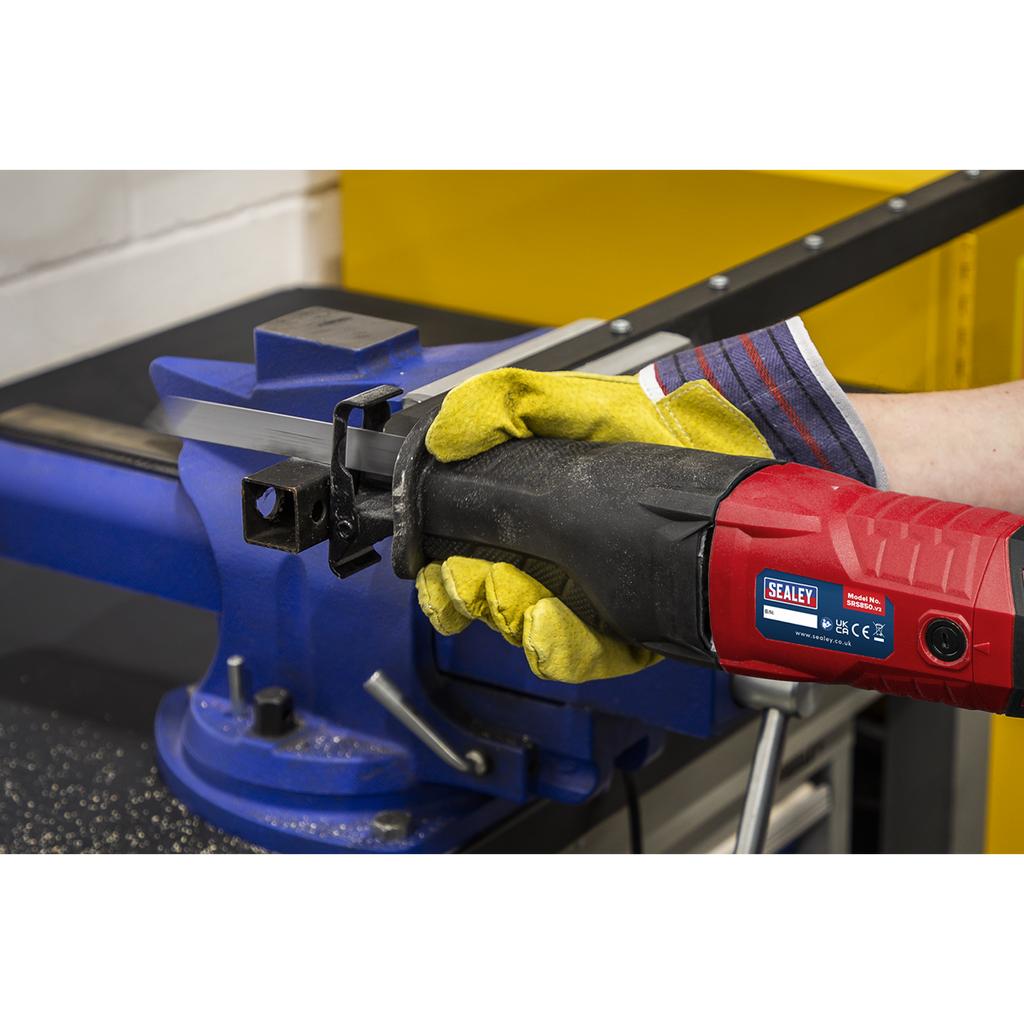 Reciprocating Saw 900W/230V SRS850