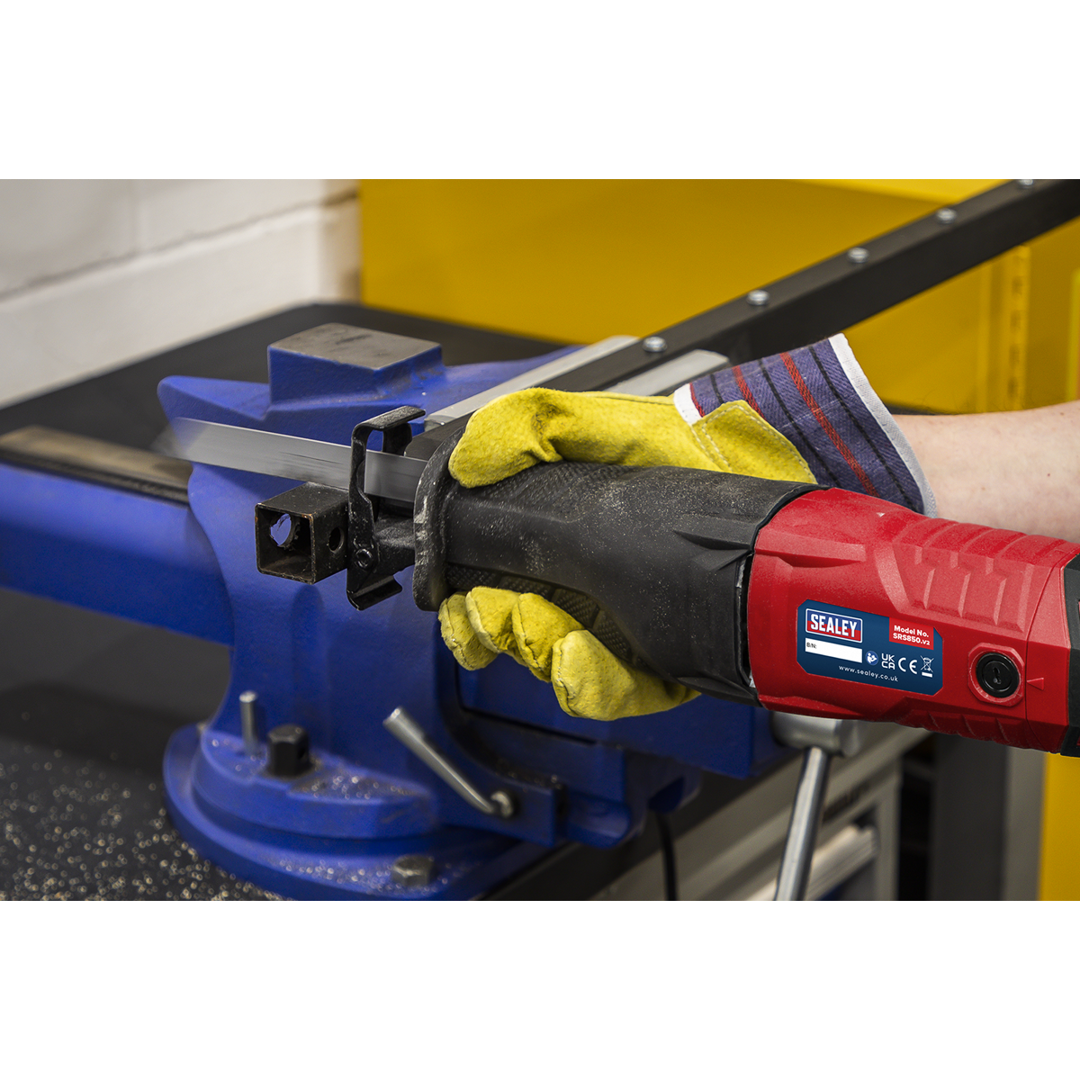 Reciprocating Saw 900W/230V SRS850
