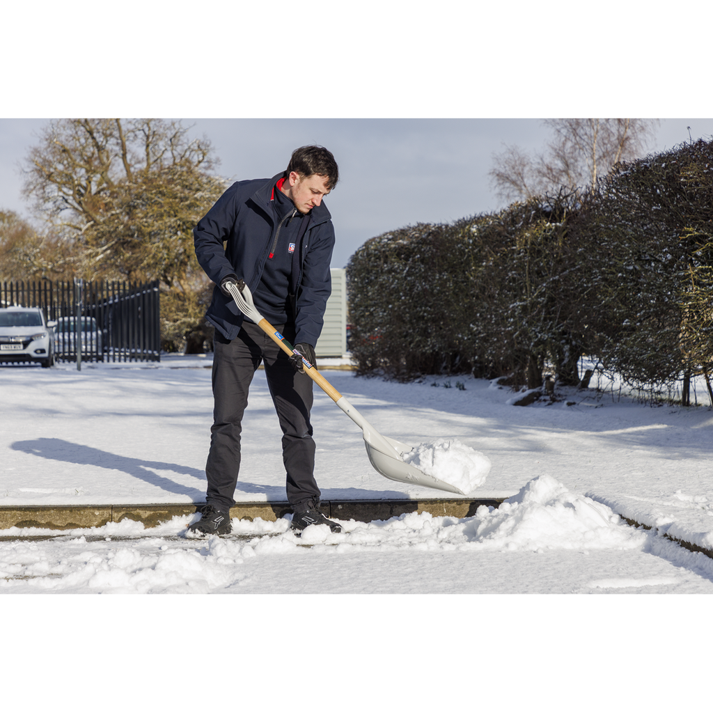 General-Purpose Shovel with 900mm Wooden Handle SS02