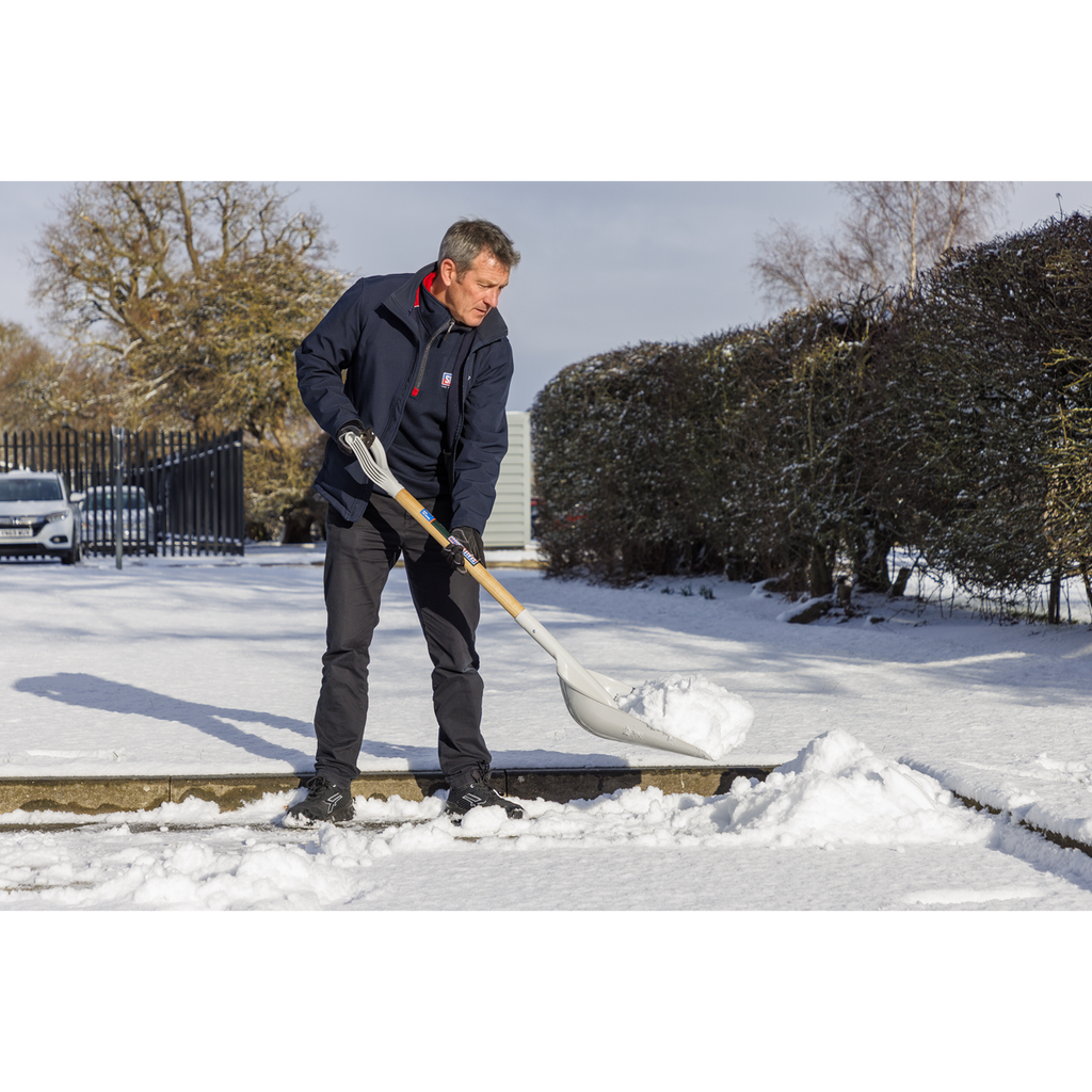 General-Purpose Shovel with 900mm Wooden Handle SS02
