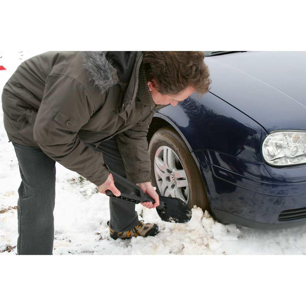 Folding Shovel 590mm SS03