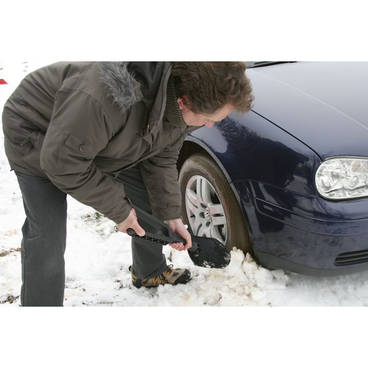 Folding Shovel 590mm SS03