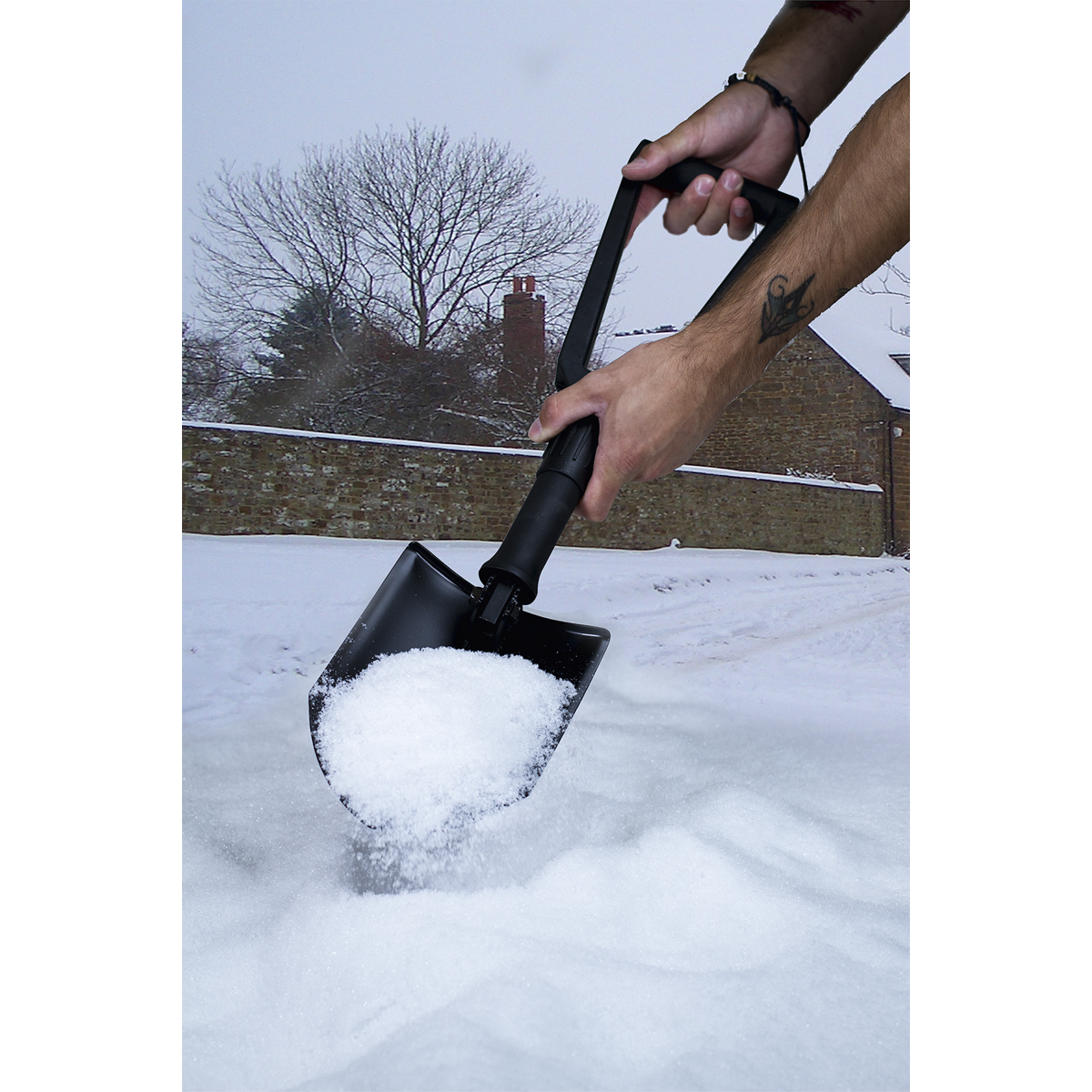 Folding Shovel 590mm SS03