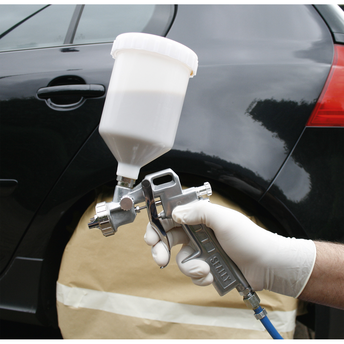 Gravity Feed Spray Gun 2.2mm Set-Up SSG501