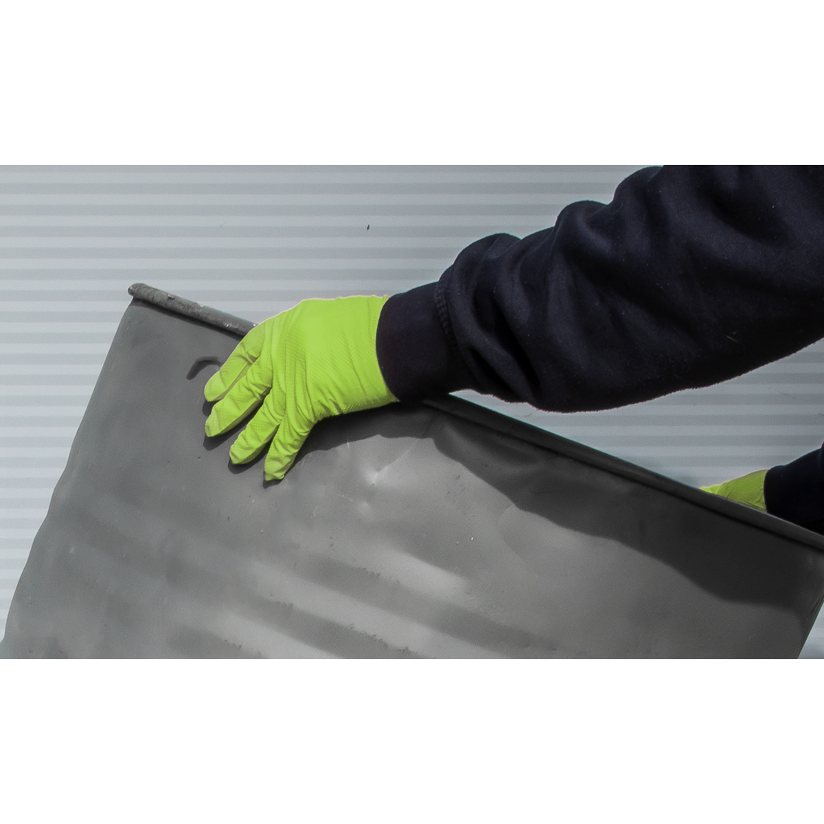 Diamond Grip Extra-Thick Nitrile Powder-Free Gloves, Hi-Vis Green, Large - Pack of 50 SSP54L