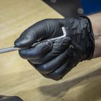 Diamond Grip Extra-Thick Nitrile Powder-Free Gloves, Black, Large - Pack of 50 SSP57L