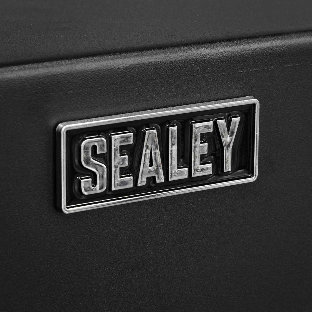 Heavy-Duty Tool Vault 1125 x 610 x 1275mm STV01
