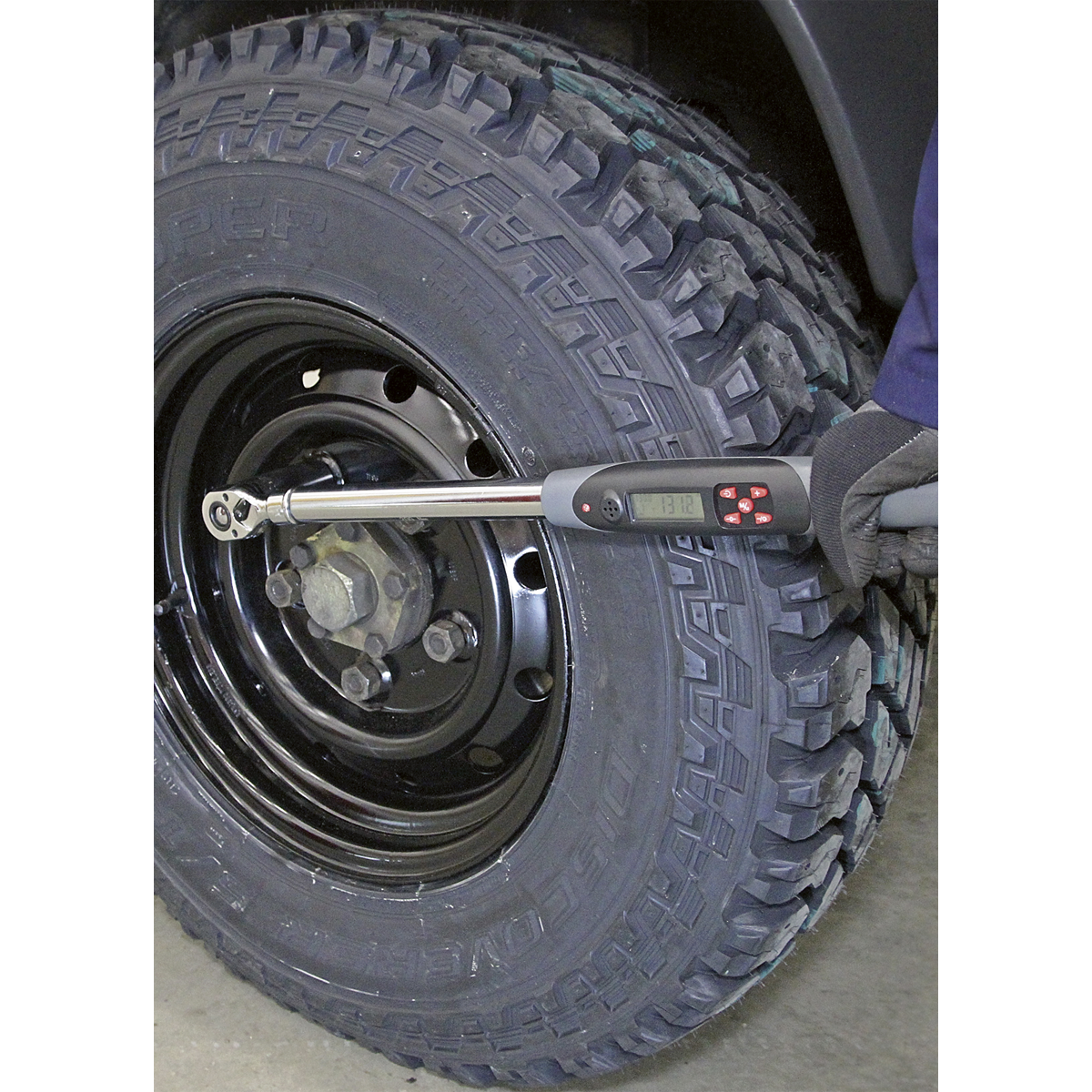 Digital Torque Wrench with Angle Function 1/2"Sq Drive 20-200Nm STW306